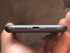 iPhone 11 black 128GB