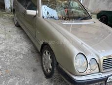 Mercedes-Benz E-Класс