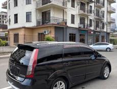 Mitsubishi Grandis