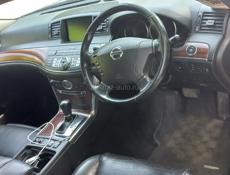 Nissan fuga