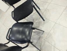Продаютя б/у стулья 