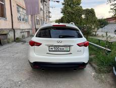 Infiniti FX