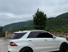 Mercedes-Benz ML