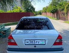 Mercedes-Benz C-Класс