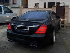 Mercedes-Benz S-Класс