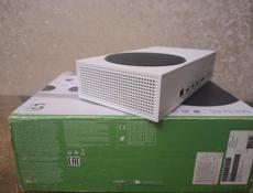 Продам Xbox Series S
