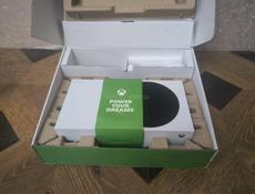 Продам Xbox Series S