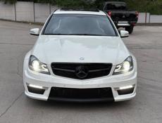 Mercedes-Benz C-Класс
