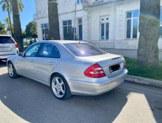 Mercedes-Benz E-Класс