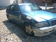 Mercedes-Benz C-Класс
