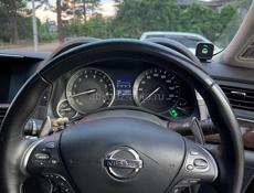 Nissan fuga