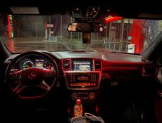 Mercedes-Benz ML
