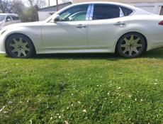 Nissan fuga