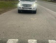 Mercedes-Benz GL-Класс