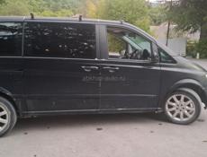 Mercedes-Benz Viano