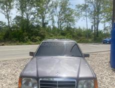 Mercedes-Benz 126