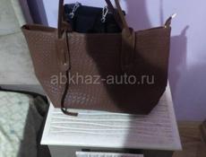 Продаётся комод 800 р Сумка новая 700 р  Стаканы 9 шт 400 р  Звонить или писать на ватсап 7752026