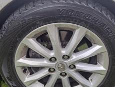 В разборе Lexus Gs450h 