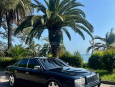 Nissan President