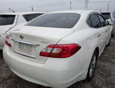 Nissan fuga