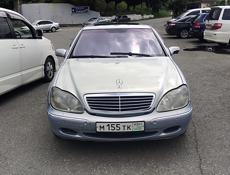 Mercedes-Benz 200-Series