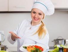 Повар в столовую при отеле