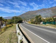 Продам участок на трассе в Гагре 18 сотых 
