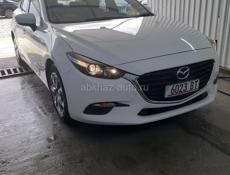 Mazda Аxela