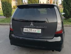 Mitsubishi Grandis