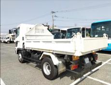 Isuzu
