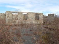 Дранда дом с участком не дастроиный рядом с  аэропортам продажа срочна 
