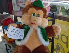 Продаётся игрушка цена 500 р 