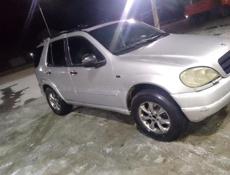 Mercedes-Benz ML