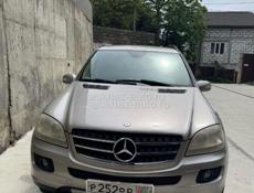 Mercedes-Benz ML