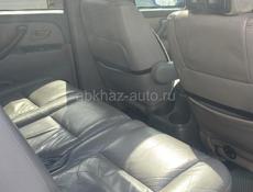 Toyota Sequoia