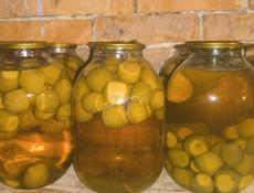 Мандариновый сок и компот фейхуа