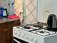 Продаем газовую плиту б/у 