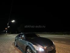 Nissan fuga