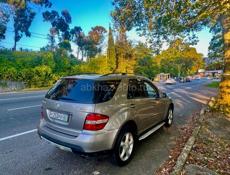 Mercedes-Benz ML
