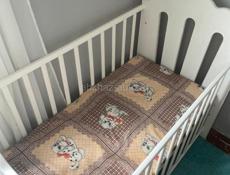 Продается кровать 0+ до 3-4 лет