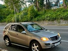 Mercedes-Benz ML