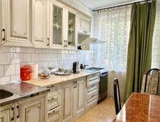 3 - К. КВАРТИРА В ЦЕНТРЕ СУХУМА 100 М ОТ МОРЯ