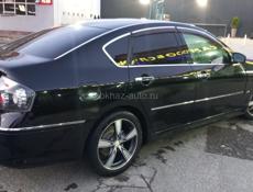 Nissan fuga
