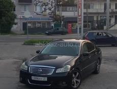 Nissan fuga