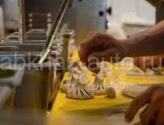 Работник в хинкальный цех