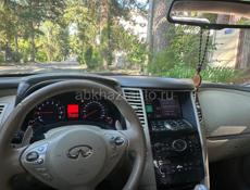 Infiniti FX