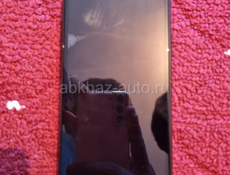 Продаю тилифон хорошим состоянии Фейс True работают экран имеет чучуть треску все вопросы пишите на вацап либо обмен 🔥🔥🔥