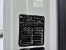 MAN