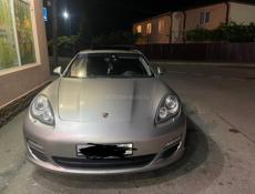 Porsche 911 Carrera