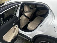 Mercedes-Benz GLK